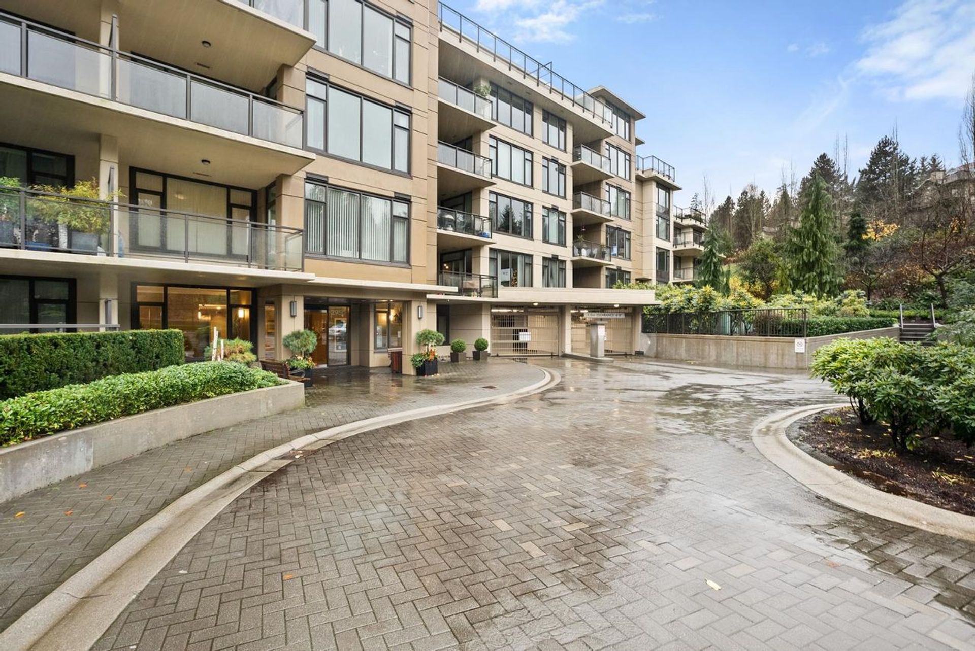 405 - 2950 Panorama Drive, Westwood Plateau, Coquitlam  by Sach Group 405 - 2950 Panorama Drive, Westwood Plateau, Coquitlam