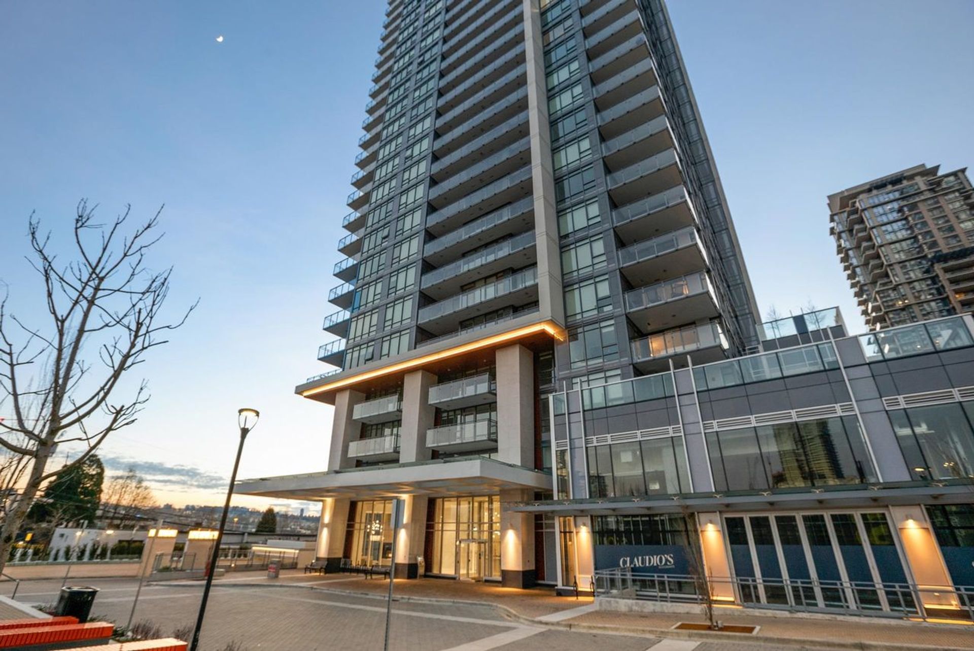 1201 - 2085 Skyline Court, Brentwood Park, Burnaby North  by Sach Group 1201 - 2085 Skyline Court, Brentwood Park, Burnaby North