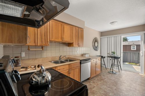1531-giles-place-sperling-duthie-burnaby-north-10-1 at 1531 Giles Place, Sperling-Duthie, Burnaby North