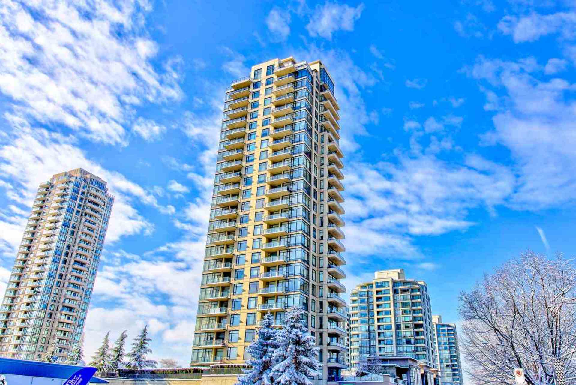 4250 Dawson, Brentwood Park, Burnaby North 