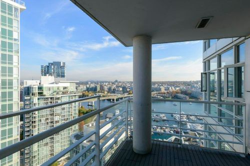 262851794-25 at 2806 - 198 Aquarius Mews, Yaletown, Vancouver West