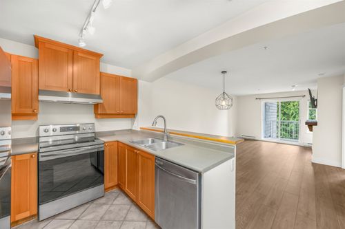 1438-parkway-boulevard-westwood-plateau-coquitlam-02 at 406 - 1438 Parkway Boulevard, Westwood Plateau, Coquitlam 1438-parkway-boulevard-westwood-plateau-coquitlam-02 at 406 - 1438 Parkway Boulevard, Westwood Plateau, Coquitlam