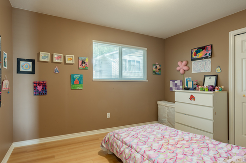 15 at 322 Teck Street 15 at 322 Teck Street