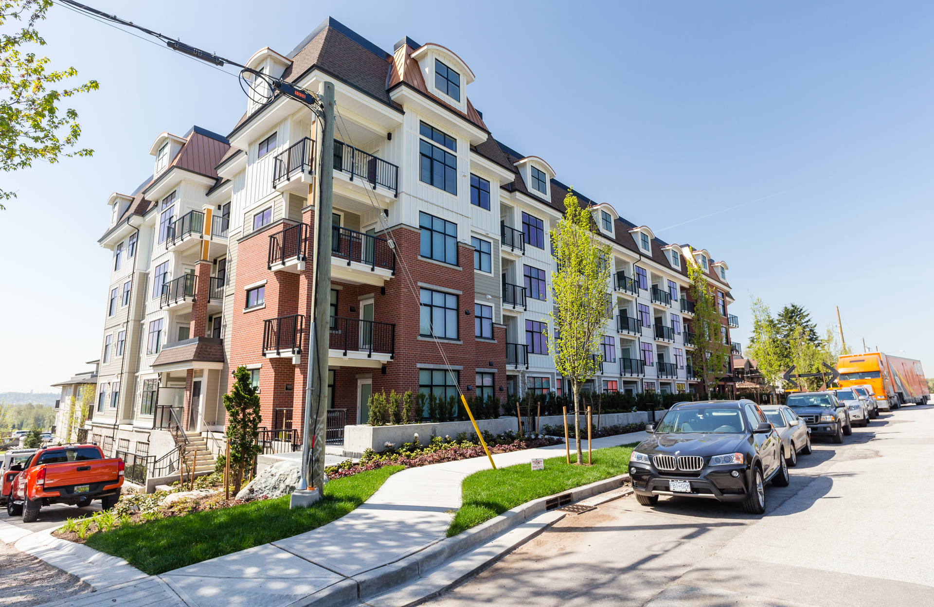 301 - 828 Gauthier Avenue, Coquitlam West, Coquitlam  by Sach Group 301 - 828 Gauthier Avenue, Coquitlam West, Coquitlam