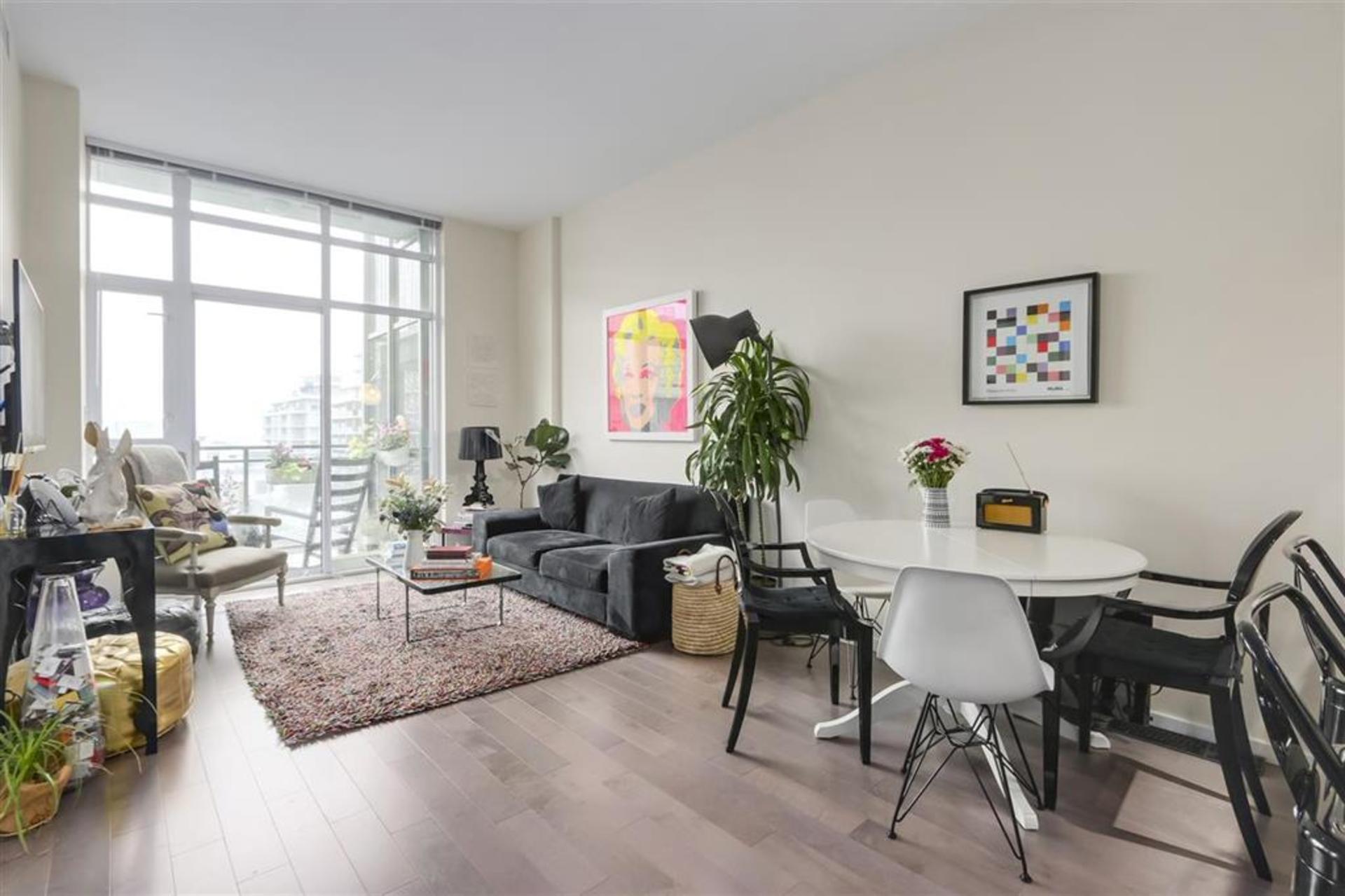 #902 - 63 2nd Avenue, False Creek, Vancouver West  by Sach Group #902 - 63 2nd Avenue, False Creek, Vancouver West
