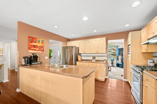 3302-robson-drive-hockaday-coquitlam-05 at 3302 Robson Drive, Hockaday, Coquitlam