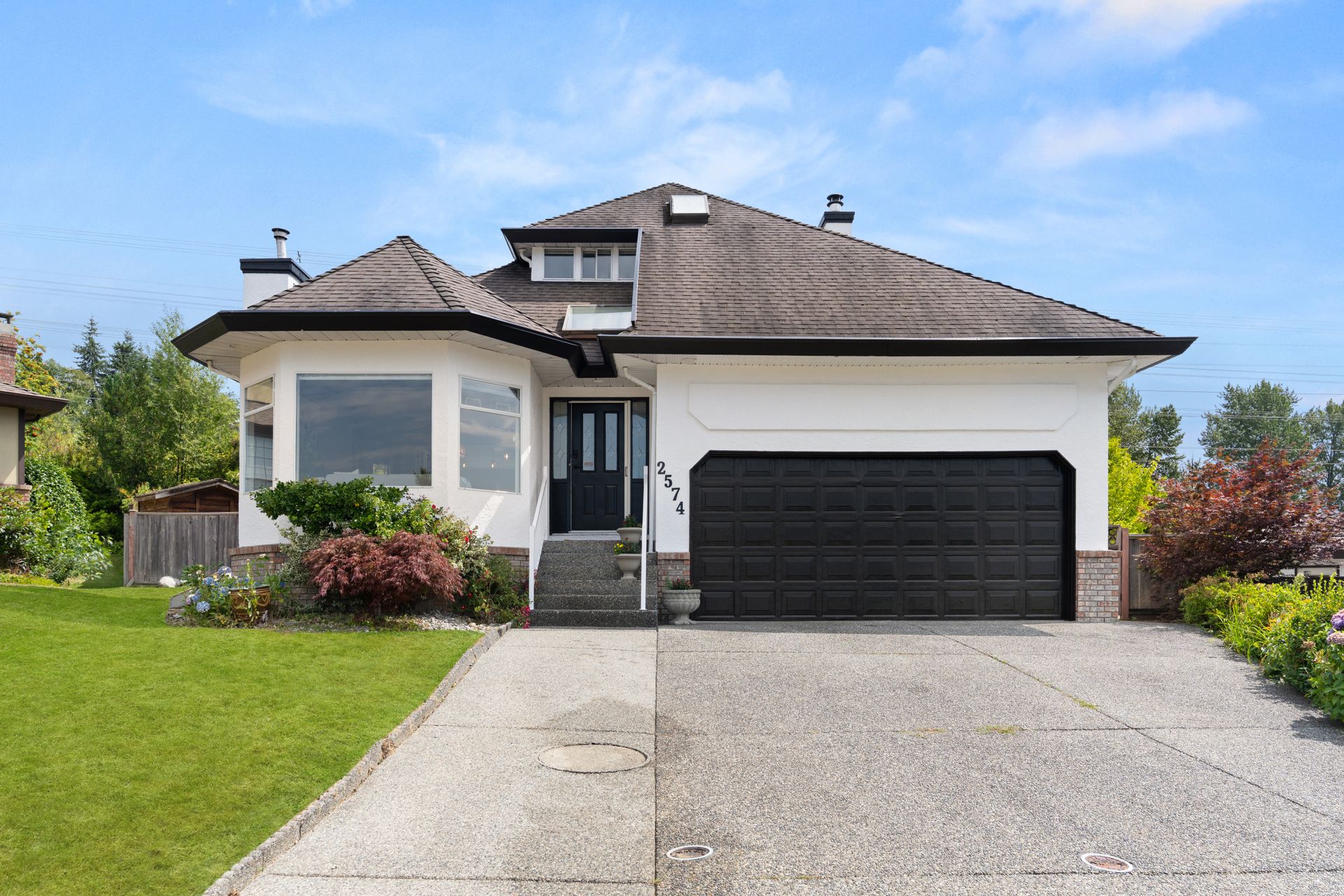 2574 Fuchsia Place, Summitt View, Coquitlam  by Sach Group 2574 Fuchsia Place, Summitt View, Coquitlam