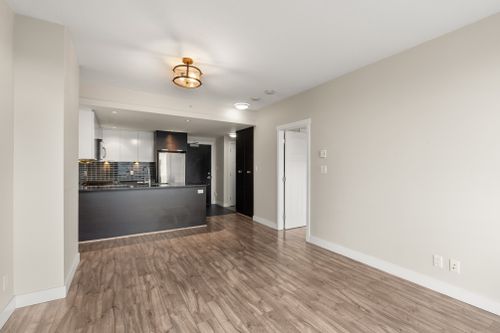 802-2968-glen-drive-coquitlam-09 at 802 - 2968 Glen Drive, North Coquitlam, Coquitlam