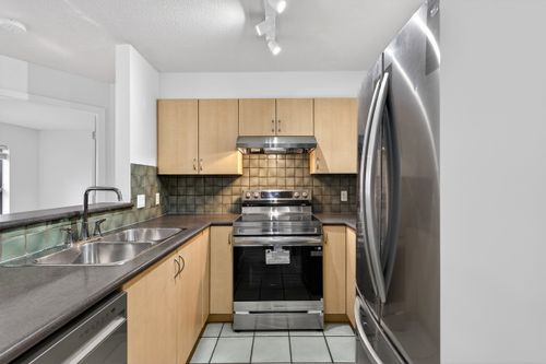 3161-w-4th-avenue-kitsilano-vancouver-west-07 at 307 - 3161 W 4th Avenue, Kitsilano, Vancouver West