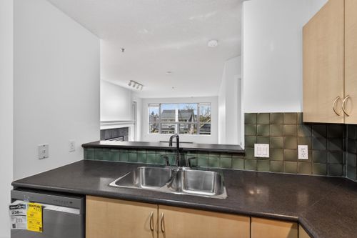 3161-w-4th-avenue-kitsilano-vancouver-west-08 at 307 - 3161 W 4th Avenue, Kitsilano, Vancouver West