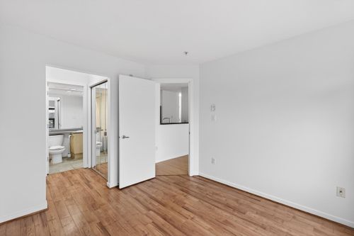 3161-w-4th-avenue-kitsilano-vancouver-west-12 at 307 - 3161 W 4th Avenue, Kitsilano, Vancouver West