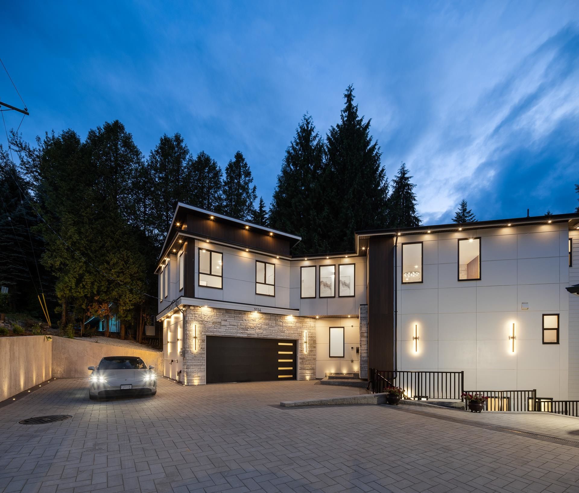 1034 Gatensbury Road, Port Moody Centre, Port Moody 