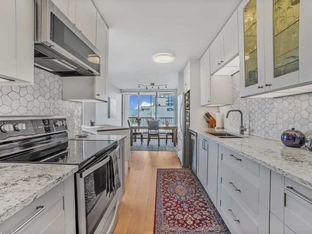 710-seventh-avenue-uptown-nw-new-westminster-07 at 1104 - 710 Seventh Avenue, Uptown NW, New Westminster