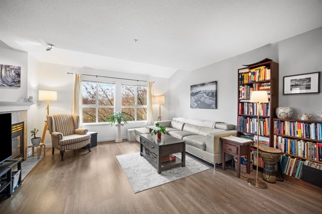1145-oflaherty-gate-citadel-pq-port-coquitlam-01 at 1145 O\'flaherty Gate, Citadel PQ, Port Coquitlam