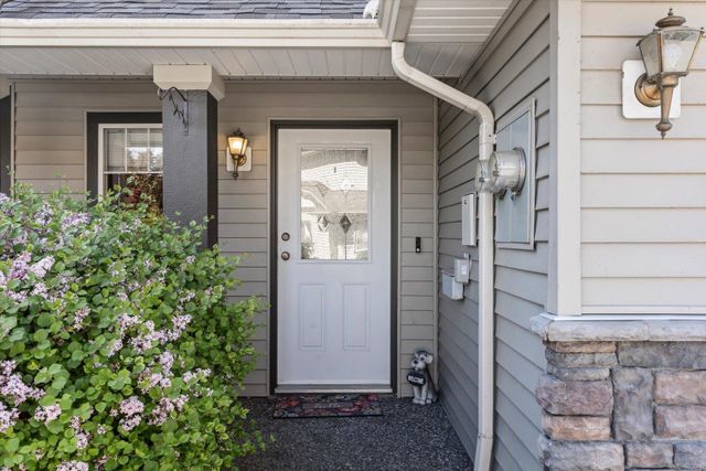46360-valleyview-road-promontory-sardis-04 at 105 - 46360 Valleyview Road, East Chilliwack, Sardis