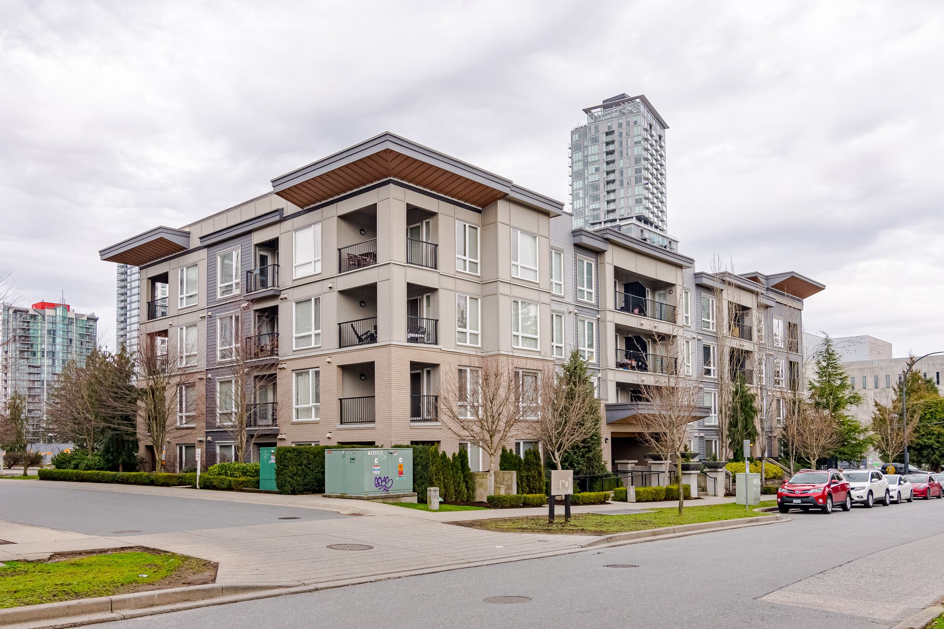 303 - 13339 102a Avenue, Surrey photo number 1 303 - 13339 102a Avenue, Surrey photo number 1