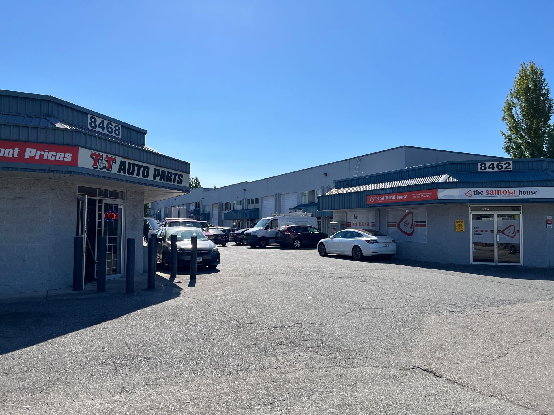 109 - 8468 162 Street, Fleetwood Tynehead, Surrey photo 4 109 - 8468 162 Street, Fleetwood Tynehead, Surrey photo 4