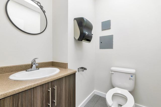 16055-fraser-highway-fleetwood-tynehead-surrey-14 at 202 - 16055 Fraser Highway, Fleetwood Tynehead, Surrey 16055-fraser-highway-fleetwood-tynehead-surrey-14 at 202 - 16055 Fraser Highway, Fleetwood Tynehead, Surrey