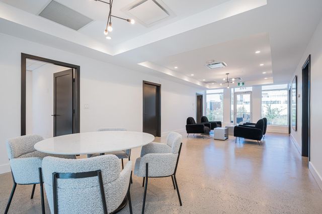 3038-croydon-drive-0-0-03 at 102 - 3038 Croydon Drive, Grandview Surrey, South Surrey White Rock