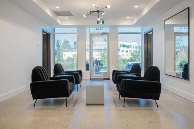 3038-croydon-drive-0-0-05 at 102 - 3038 Croydon Drive, Grandview Surrey, South Surrey White Rock 3038-croydon-drive-0-0-05 at 102 - 3038 Croydon Drive, Grandview Surrey, South Surrey White Rock