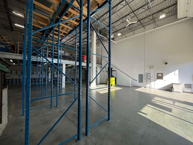 15336-67-avenue-fleetwood-tynehead-surrey-09 at 104 - 15336 67 Avenue, Fleetwood Tynehead, Surrey 15336-67-avenue-fleetwood-tynehead-surrey-09 at 104 - 15336 67 Avenue, Fleetwood Tynehead, Surrey