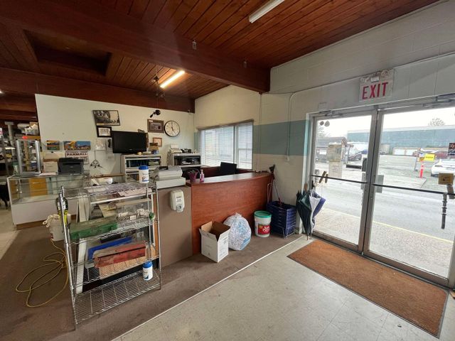 22652-fraser-highway-campbell-valley-langley-05 at 22652 Fraser Highway, Campbell Valley, Langley 22652-fraser-highway-campbell-valley-langley-05 at 22652 Fraser Highway, Campbell Valley, Langley