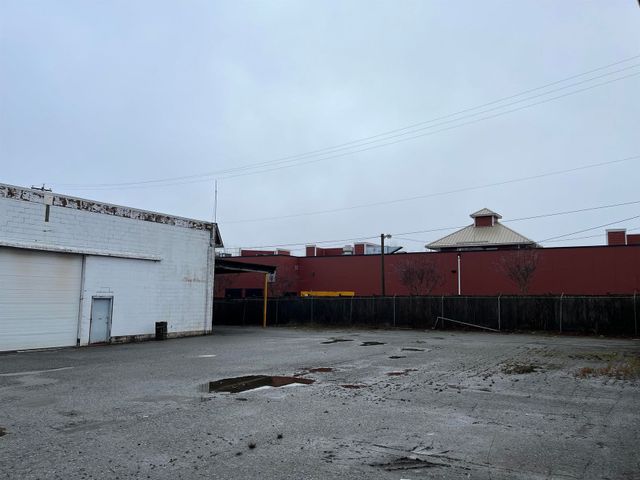 22652-fraser-highway-campbell-valley-langley-20 at 22652 Fraser Highway, Campbell Valley, Langley 22652-fraser-highway-campbell-valley-langley-20 at 22652 Fraser Highway, Campbell Valley, Langley