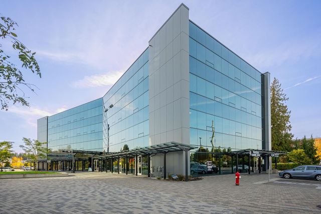 15350-croydon-drive-grandview-surrey-south-surrey-white-rock-02 at 203 - 15350 Croydon Drive, Grandview Surrey, South Surrey White Rock