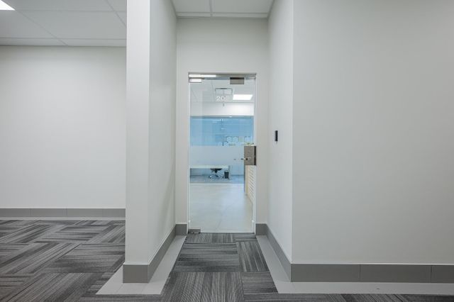 15350-croydon-drive-grandview-surrey-south-surrey-white-rock-04 at 203 - 15350 Croydon Drive, Grandview Surrey, South Surrey White Rock