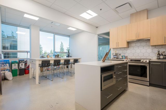 15350-croydon-drive-grandview-surrey-south-surrey-white-rock-21 at 203 - 15350 Croydon Drive, Grandview Surrey, South Surrey White Rock