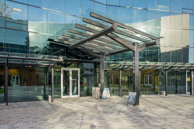 15350-croydon-drive-grandview-surrey-south-surrey-white-rock-35 at 203 - 15350 Croydon Drive, Grandview Surrey, South Surrey White Rock