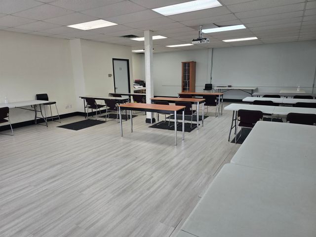 16055-fraser-highway-fleetwood-tynehead-surrey-02 at 102 - 16055 Fraser Highway, Fleetwood Tynehead, Surrey 16055-fraser-highway-fleetwood-tynehead-surrey-02 at 102 - 16055 Fraser Highway, Fleetwood Tynehead, Surrey