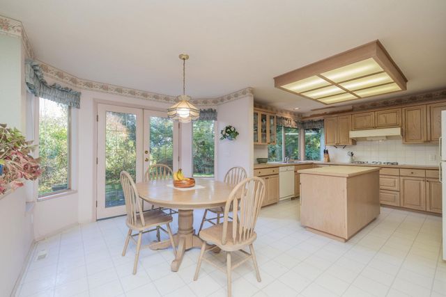1890-136-street-crescent-bch-ocean-pk-south-surrey-white-rock-14 at 1890 136 Street, Crescent Bch Ocean Pk., South Surrey White Rock