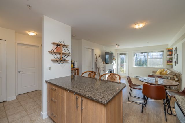 13 at 309 - 19340 65 Avenue, Clayton, Cloverdale