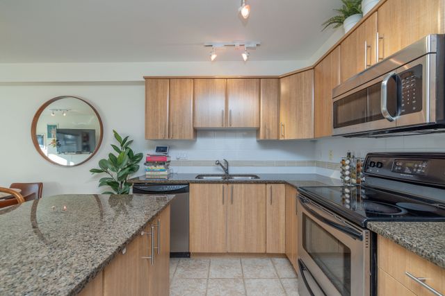 15 at 309 - 19340 65 Avenue, Clayton, Cloverdale