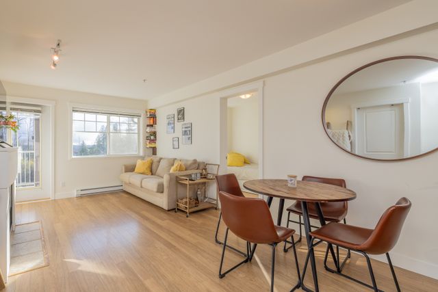 3 at 309 - 19340 65 Avenue, Clayton, Cloverdale