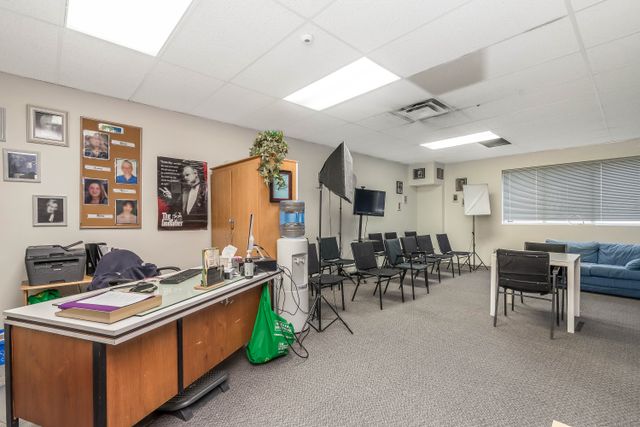 27 at 20179 56 Avenue, Langley City, Langley