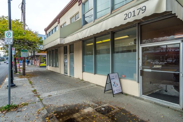 5 at 20179 56 Avenue, Langley City, Langley