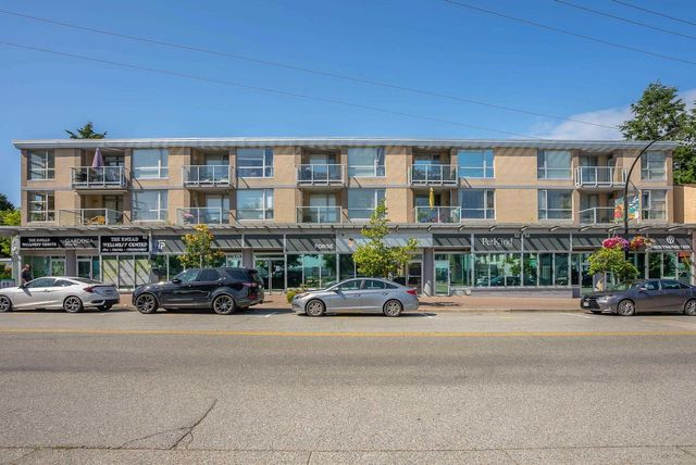 15777-marine-drive-white-rock-south-surrey-white-rock-02 at C3 & C4 - 15777 Marine Drive, White Rock, South Surrey White Rock