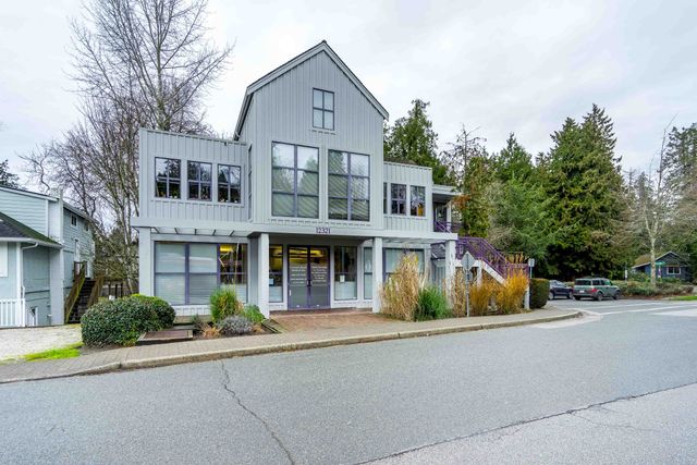 8b at 100 - 12321 Beecher Street, Crescent Bch Ocean Pk., South Surrey White Rock 8b at 100 - 12321 Beecher Street, Crescent Bch Ocean Pk., South Surrey White Rock