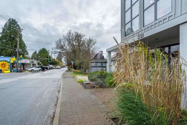 9b at 100 - 12321 Beecher Street, Crescent Bch Ocean Pk., South Surrey White Rock