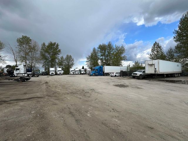 19837-telegraph-trail-walnut-grove-langley-07 at 19837 Telegraph Trail, Walnut Grove, Langley 19837-telegraph-trail-walnut-grove-langley-07 at 19837 Telegraph Trail, Walnut Grove, Langley