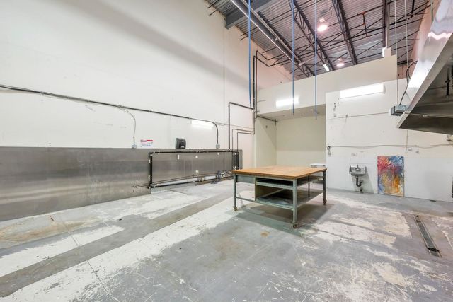 18663-52-avenue-cloverdale-bc-cloverdale-01 at 105 - 18663 52 Avenue, Cloverdale BC, Cloverdale