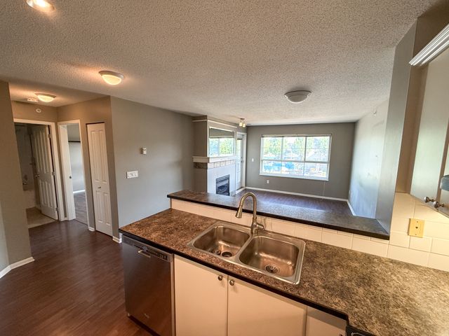 ximg_1924 at 301 - 6336 197 Street, Willoughby Heights, Langley