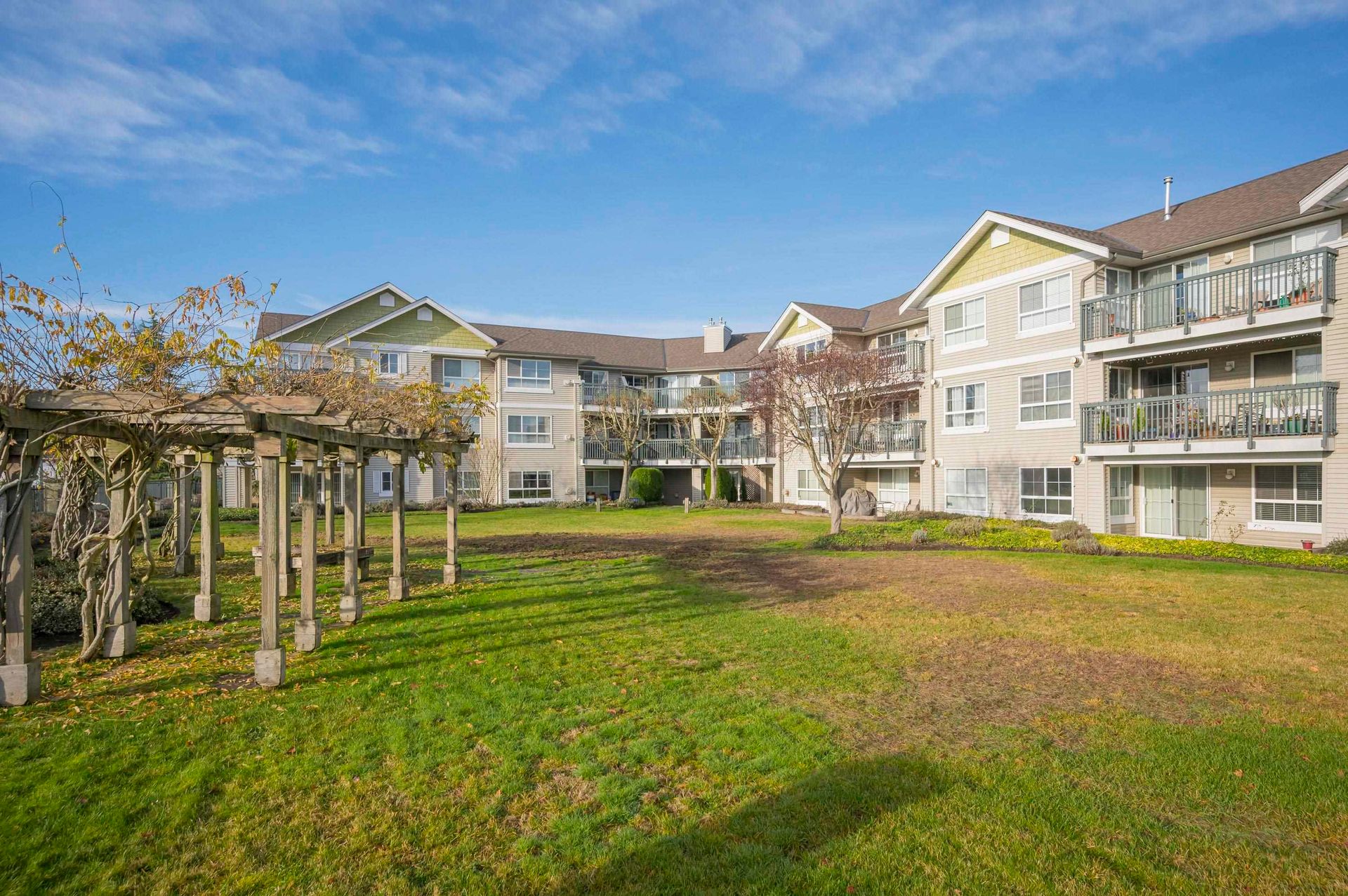 301 - 6336 197 Street, Willoughby Heights, Langley photo number 1 301 - 6336 197 Street, Willoughby Heights, Langley photo number 1
