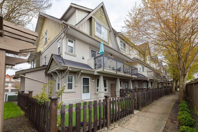 7155-189-street-clayton-cloverdale-32 at 35 - 7155 189 Street, Clayton, Cloverdale