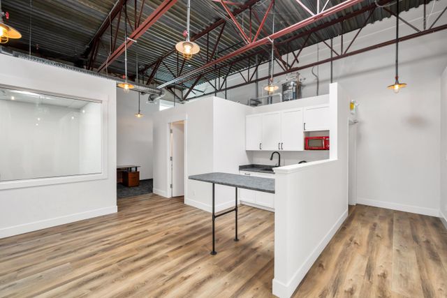 17750-65a-avenue-cloverdale-bc-cloverdale-08 at 303 - 17750 65a Avenue, Cloverdale BC, Cloverdale