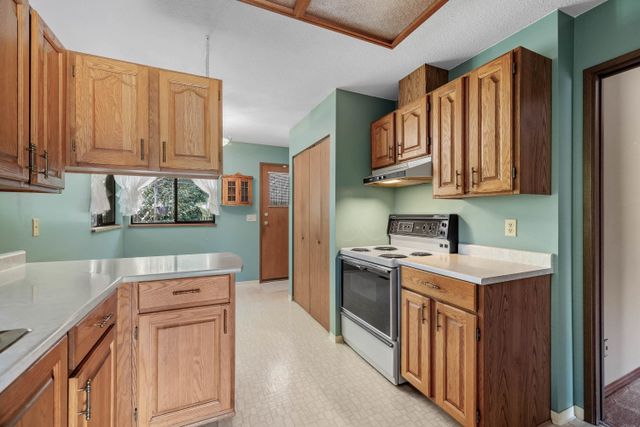 20886-94b-avenue-walnut-grove-langley-11 at 20886 94b Avenue, Walnut Grove, Langley