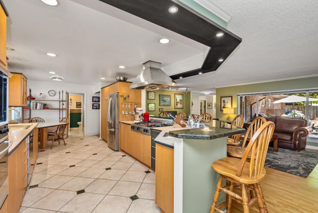 13937-35a-avenue-elgin-chantrell-south-surrey-white-rock-12 at 13937 35a Avenue, Elgin Chantrell, South Surrey White Rock 13937-35a-avenue-elgin-chantrell-south-surrey-white-rock-12 at 13937 35a Avenue, Elgin Chantrell, South Surrey White Rock