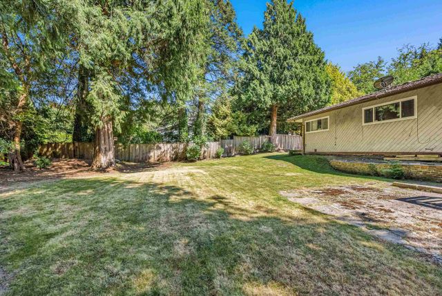 13937-35a-avenue-elgin-chantrell-south-surrey-white-rock-35 at 13937 35a Avenue, Elgin Chantrell, South Surrey White Rock 13937-35a-avenue-elgin-chantrell-south-surrey-white-rock-35 at 13937 35a Avenue, Elgin Chantrell, South Surrey White Rock